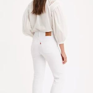 Levi’s wedgie fit straight jeans white